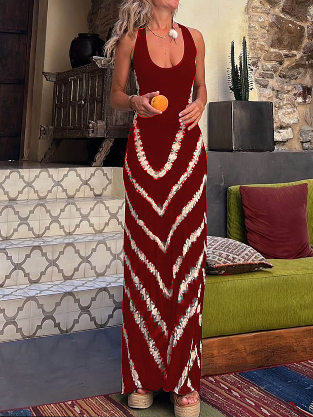 Long stretch dress with wave print