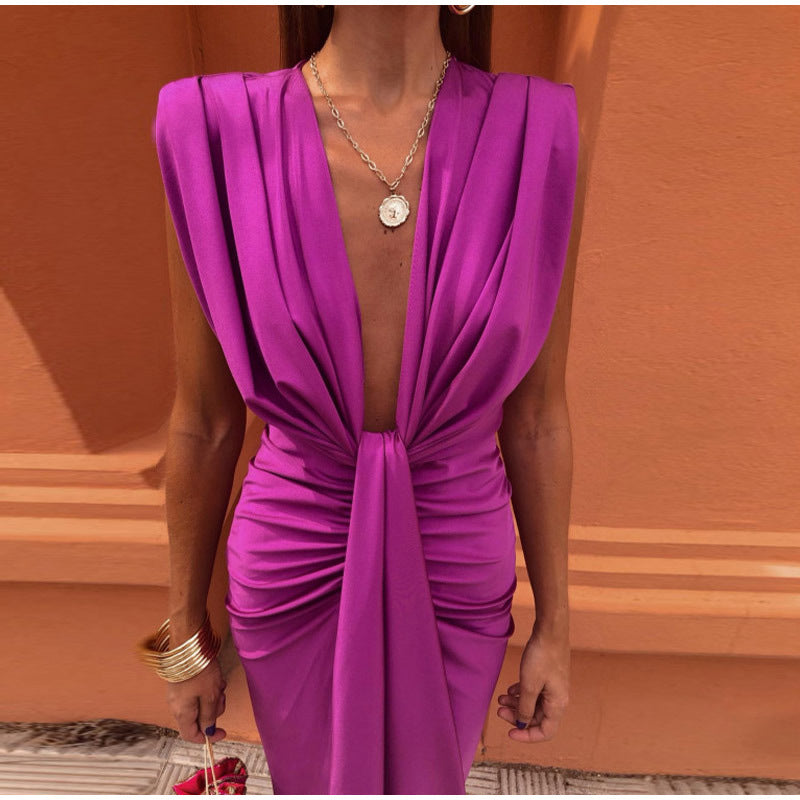 Crocetta™ | Elegant Dress with Deep Neckline